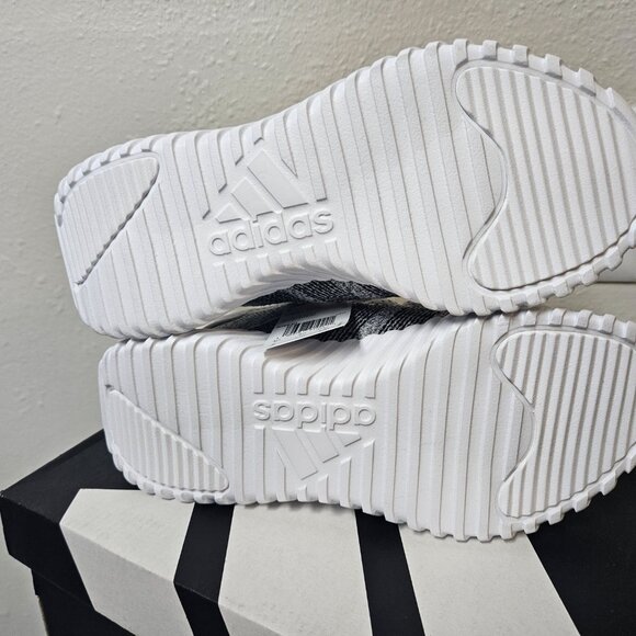 New Adidas Kaptir Flow size 6 womens grey silver - Picture 8 of 10